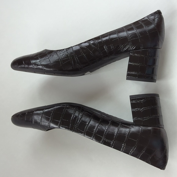 Easy Spirit Evolve Robin Crocodile Print Chunky Block Pump 10M Black - Picture 11 of 16